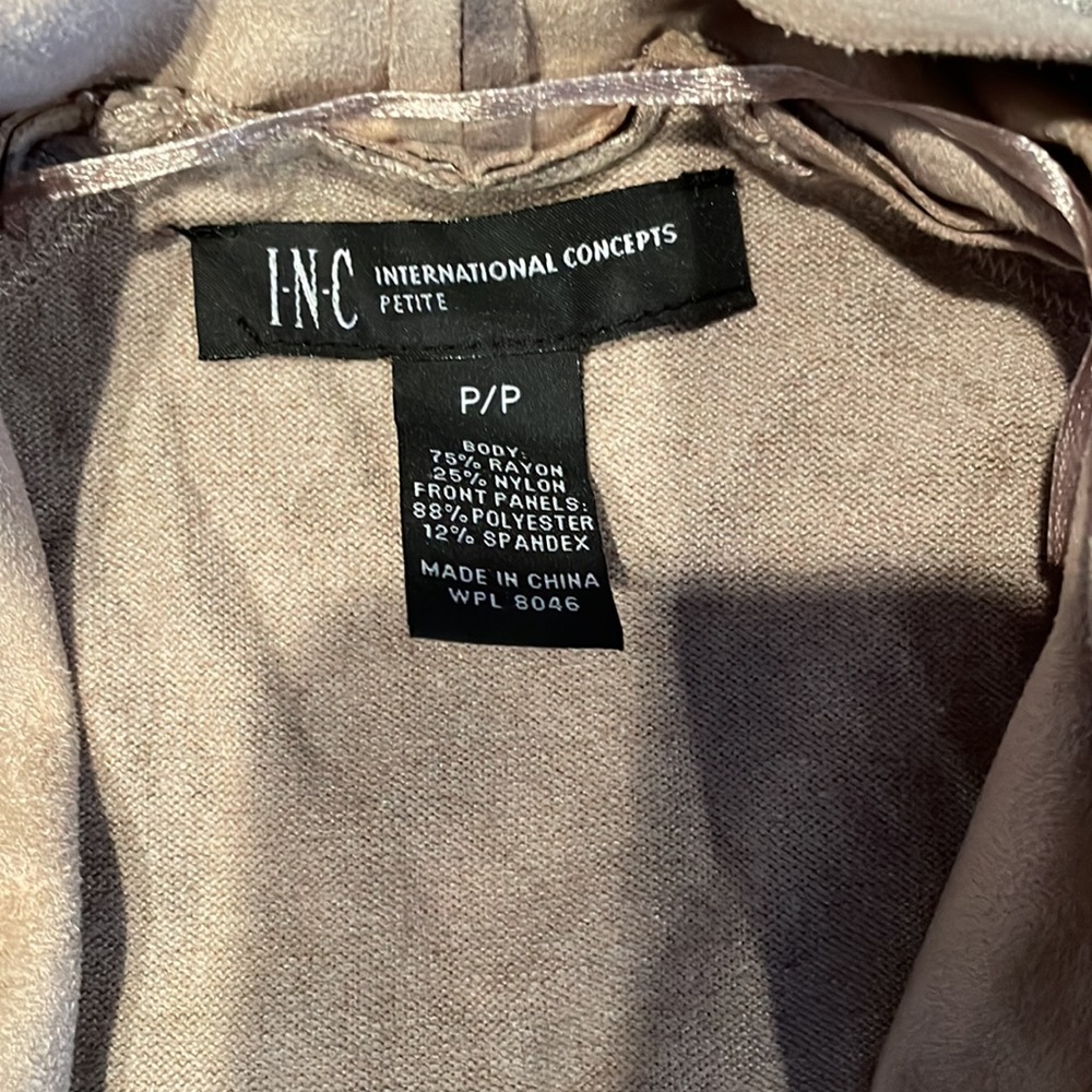 INC open sweater with suede like floral detail NWT - Picture 2 of 6